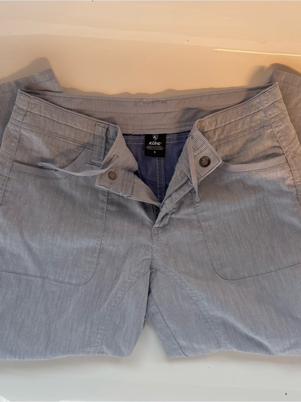 Kuhl Women's Light Gray Capris